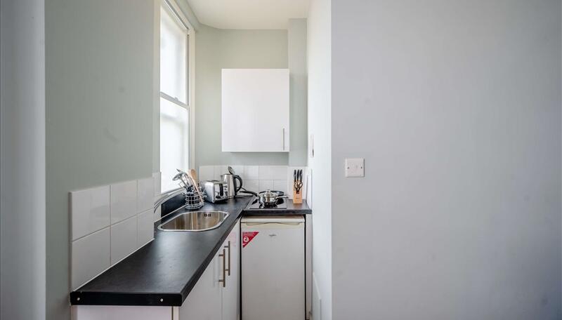 39 Hill Street, London, London